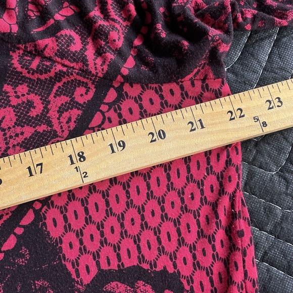 Soma Sleep Shirt Womens Large Red Lace Print Nightgown Loungewear Soft Rayon - Picture 8 of 10